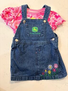 John Deere Baby Girl 2pc Set - Denim Floral Jumper & Pink Camo Bodysuit - 12M